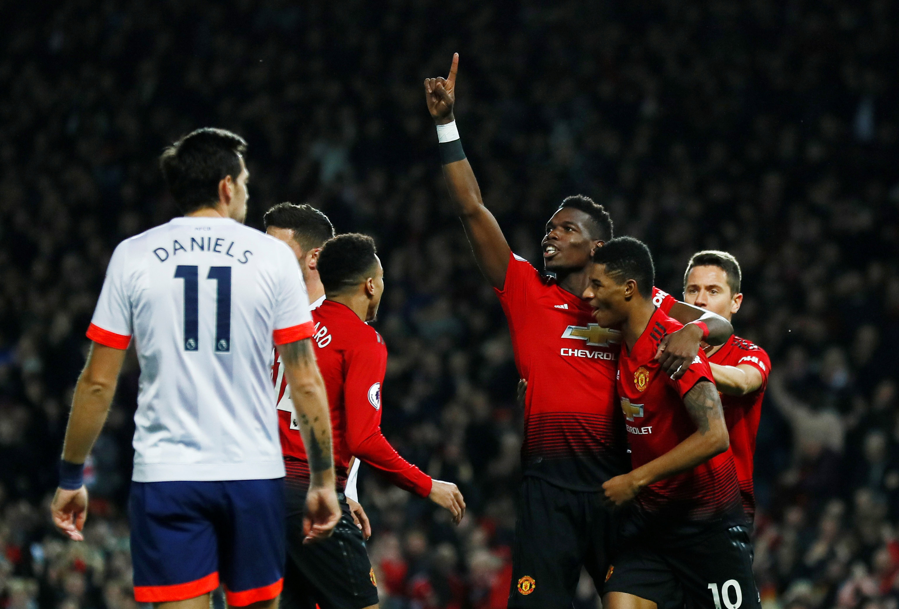 支持與景仰 支持與景仰